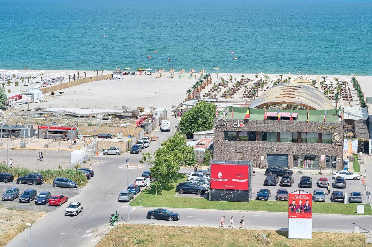 Ena Sunrise Summerland * Mamaia